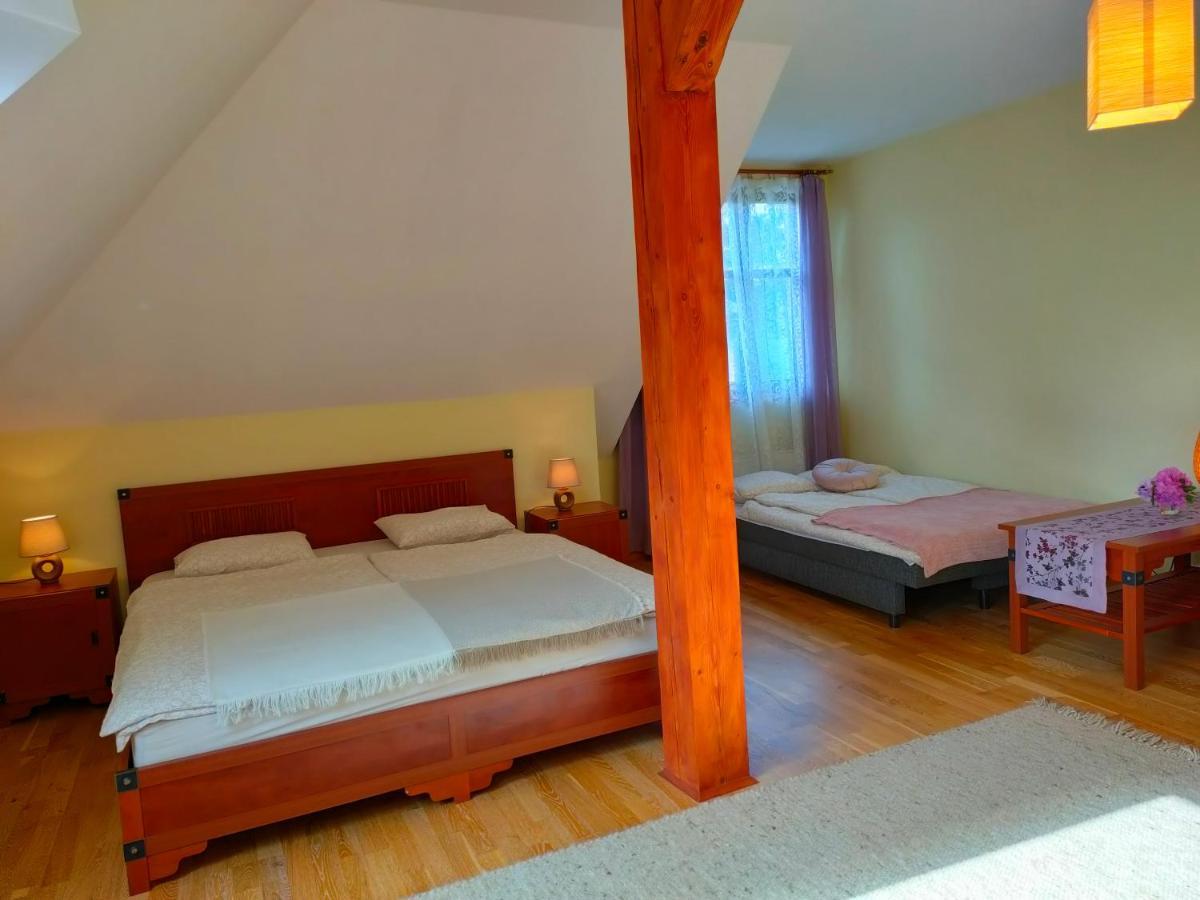 Dworek Azalia Ilowa Exterior foto